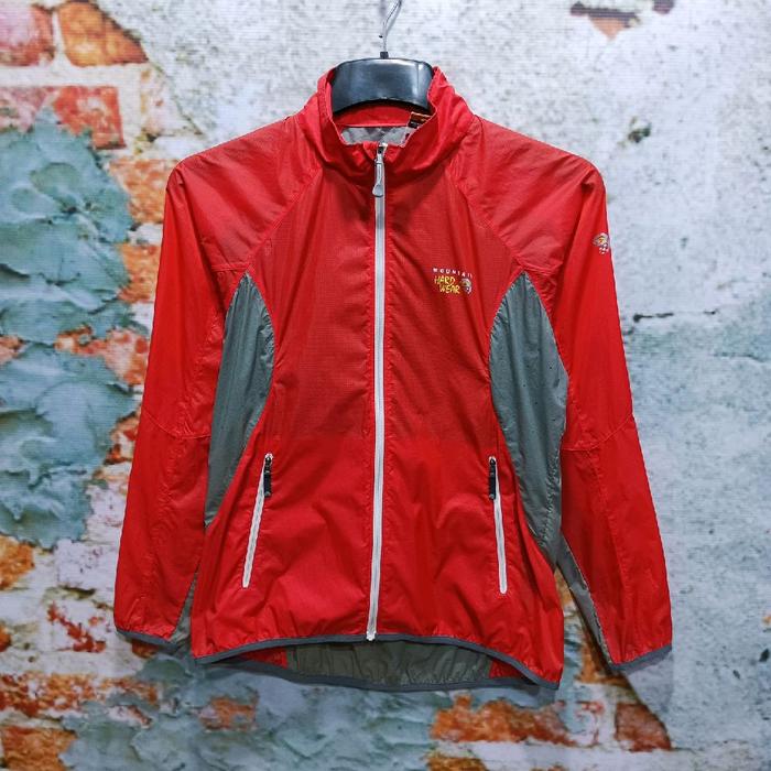 jaket running MOUNTAIN HARD WEAR parasut size L