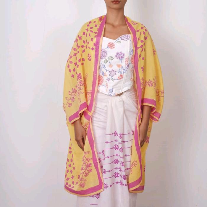 Menggah Agung Batik Outer