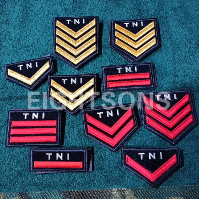 Pangkat PDU Upacara TNI AD Tentara Prada Pratu Praka Kopda Koptu Kopka Serda Sertu Serka Serma