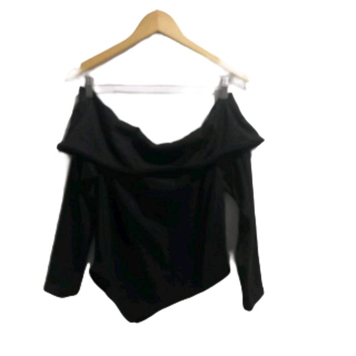 VOYA Chelsea Off Shoulder Tops