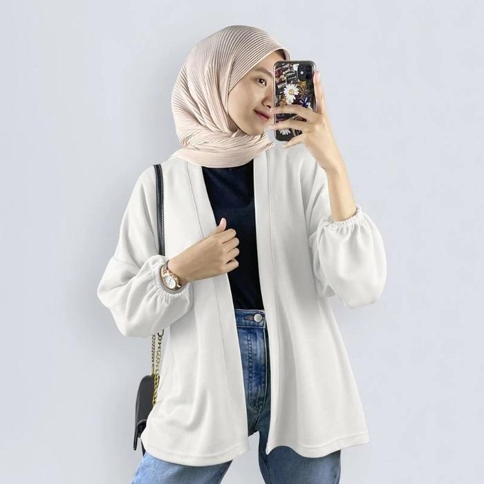 Outer Cardigan Wanita Lengan Balon Kardigan Oversize Hitam Putih