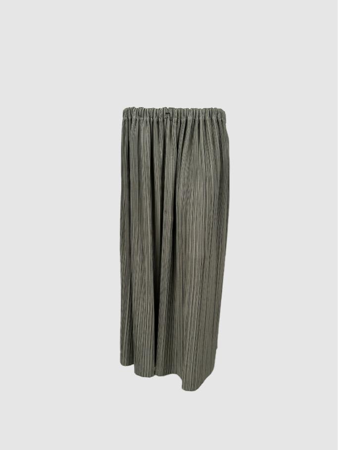 Pre-Owned ISSEY MIYAKE 2001SS Pleated Flare Skirt – XSML ft. KLD Curated