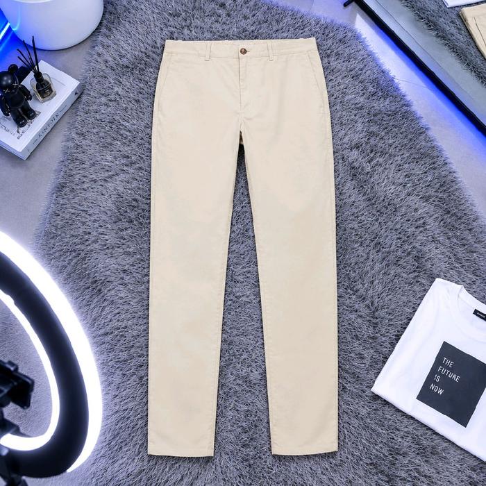 Spectra - Celana Chinos Putih
