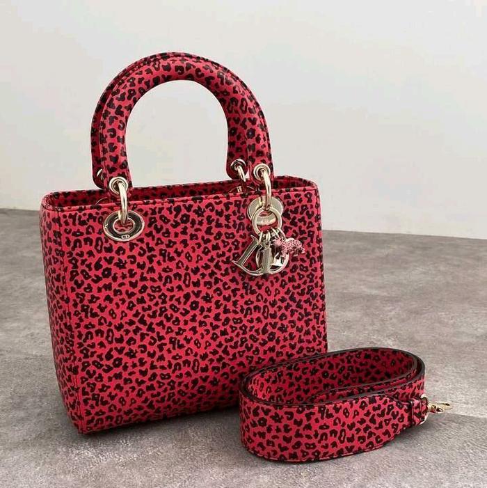 Tas Wanita Motif Macan Merk Dhor Asli 100% dengan Garansi Seumur Hidup Kulit - Calfskin Leather - Re