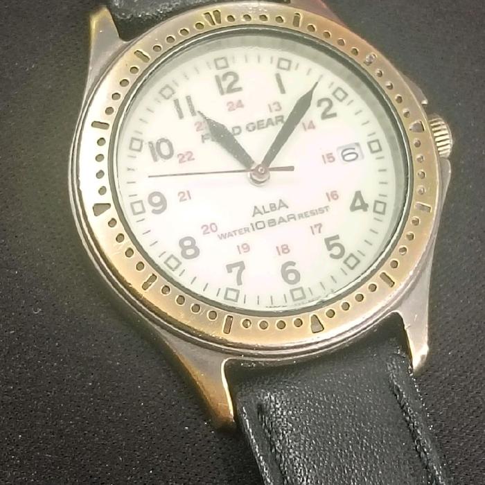 Jam ALBA Field Gear V722-6A10 Lume nyala terang, akurasi best.
