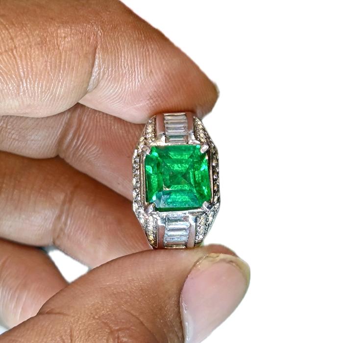 sintetic emerald stone atau lab grown emerald
