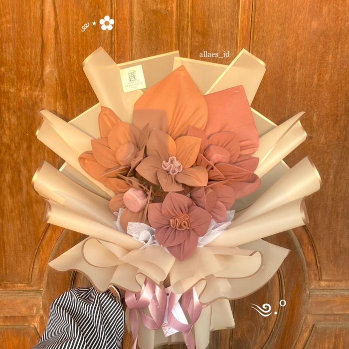 HIJAB BOUQUET BUKET BUNGA DARI KERUDUNG BELLA BELA SQUARE VOAL PARIS JADUL CERUTY DIAMOND MOTIF BUKE