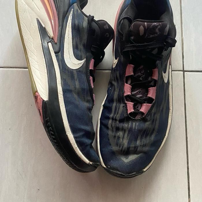 sepatu basket nike gt cut 2