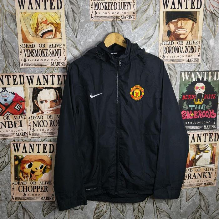 outdoor jacket Nike x mu second
