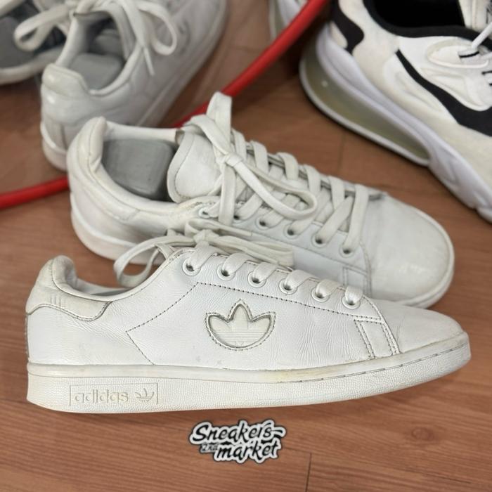 Adidas Stan Smith triple white original casual murah  size 37 - sneakers second market
