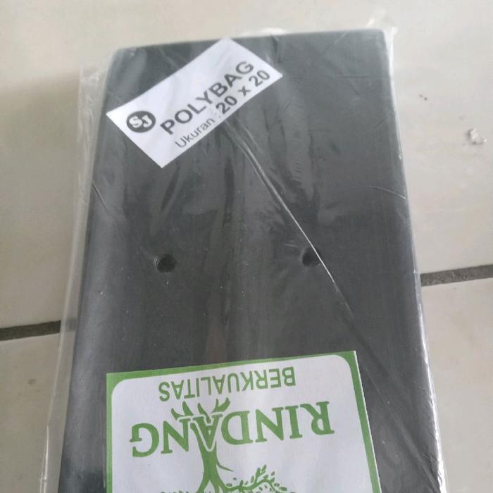 Plastik polybag hitam untuk tanaman 20x20. 500gram