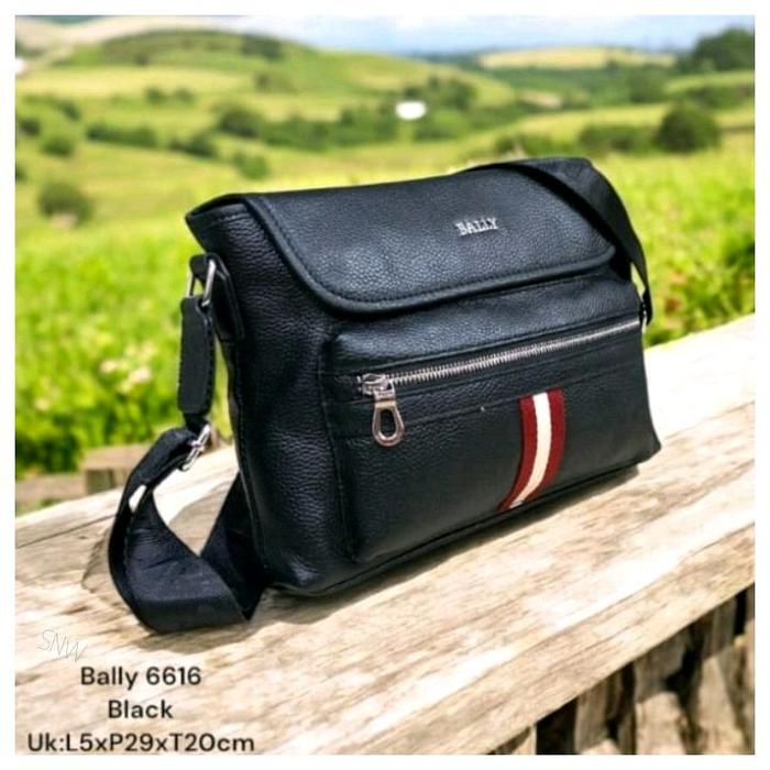 Bally Tas Selempang 6616 Hitam Ukuran L5xP29xT20cm Dengan Desain Elegan dan Fungsional Slingbag Unis