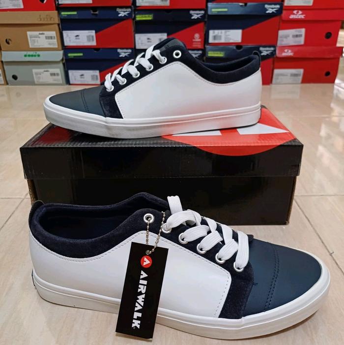 SEPATU AIRWALK SAMMY NAVY WHITE