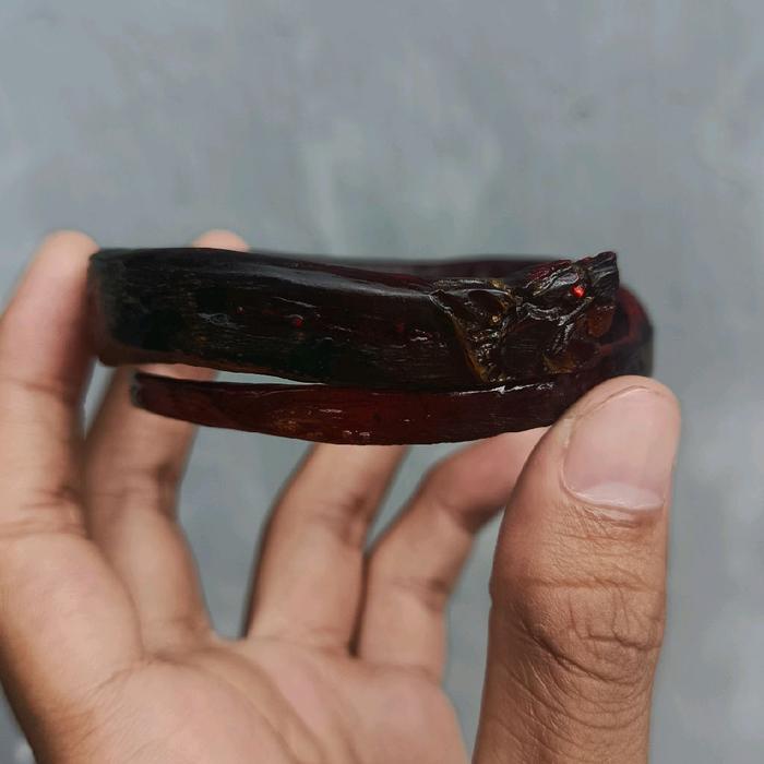 Gelang Akar Bahar Merah Ukir Macan Samping Asli Berkualitas