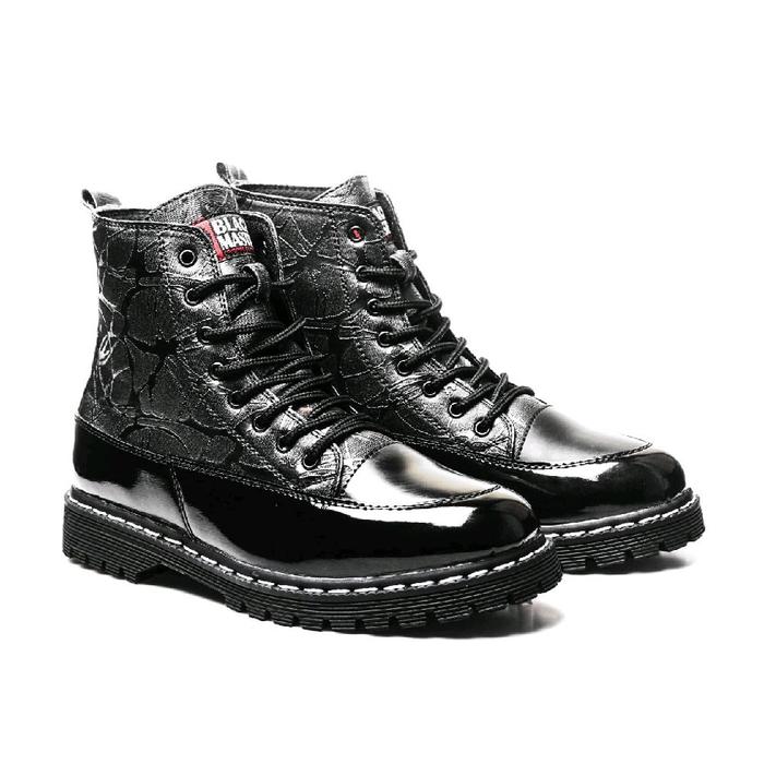 Sepatu Docmart Tinggi Boots Pria 8 Hole Black