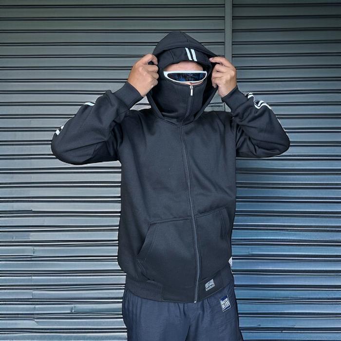 Jaket Hoodie Zipper Ninja Balaclava Pria Wanita Motif Garis Putih Bahan Fleece Tebal