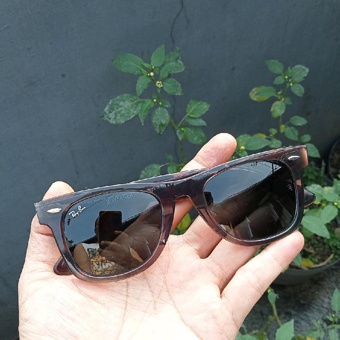 RAYBAN VINTAGE WAYFARER CELASSIC RB 2140A Eyewear Sunglasses