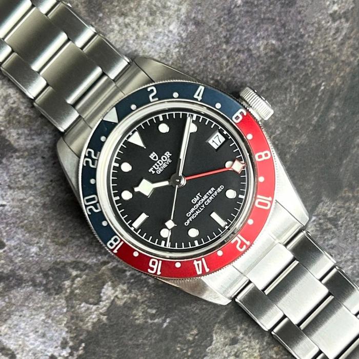 TUDOR Black Bay GMT M79830 M79830RB - 0001 0002 Pepsi - Manufacture Calibre MT5652 (COSC) 41mm steel