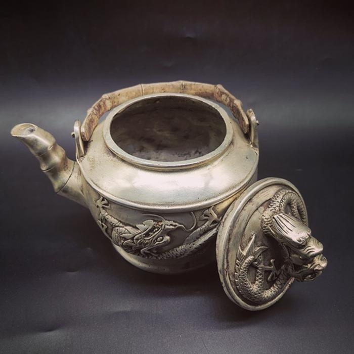NEW charming Handmade tibet silver Relief dragon pot dragons
