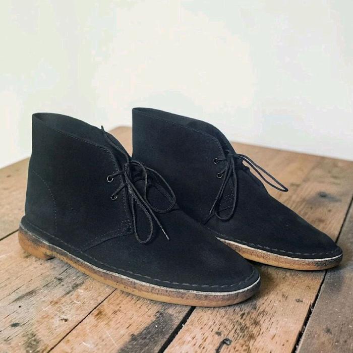 Clarks Suede Desert Boots - Black