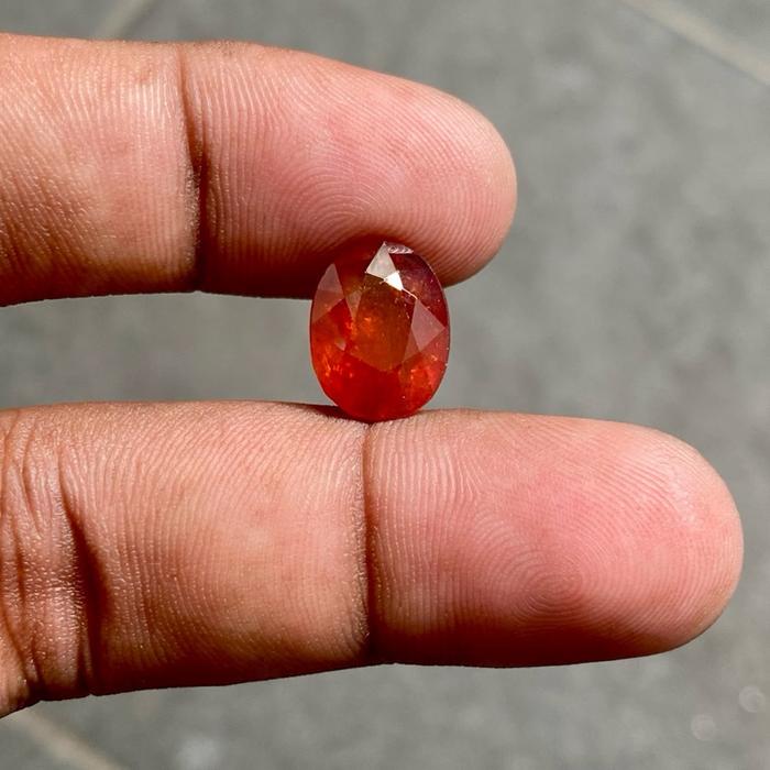 Natural Spessartite Mandarin Garnet Batu spessartine Garnet batu mandarin Garnet CT 10.85 Dim 13x10x