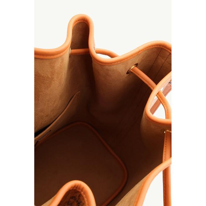 MCM LARGE DESSAU DRAWSTRING BAG IN COGNAC VISETOS LEATHER