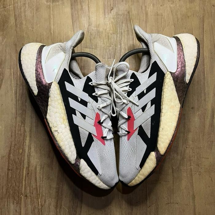 Adidas X9000L4 boost white solar red bronze