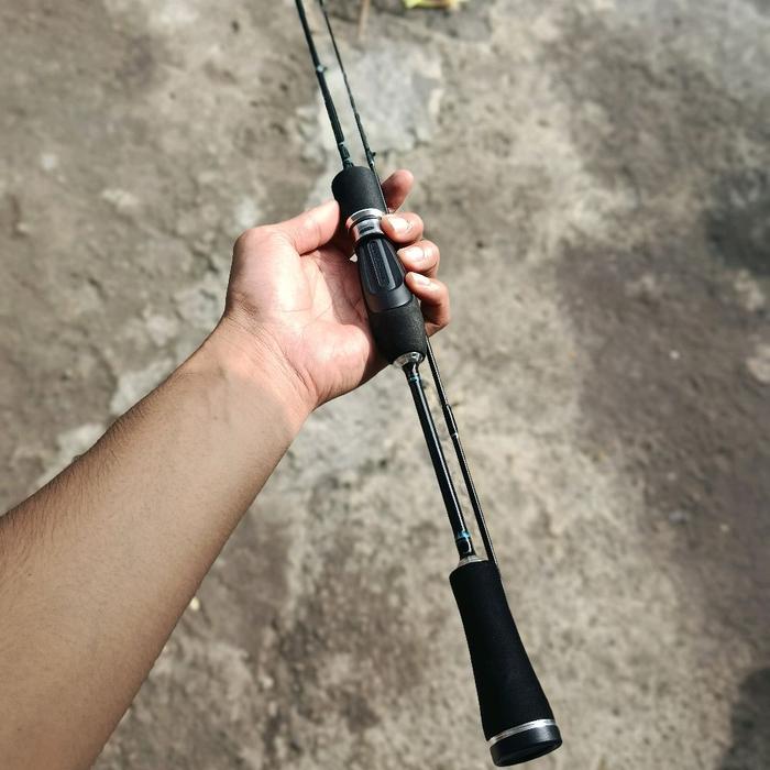 Joran Pancing Ultralight 1-3lb dengan bahan bawah carbon hollow atas carbon solid di panjang 185cm
