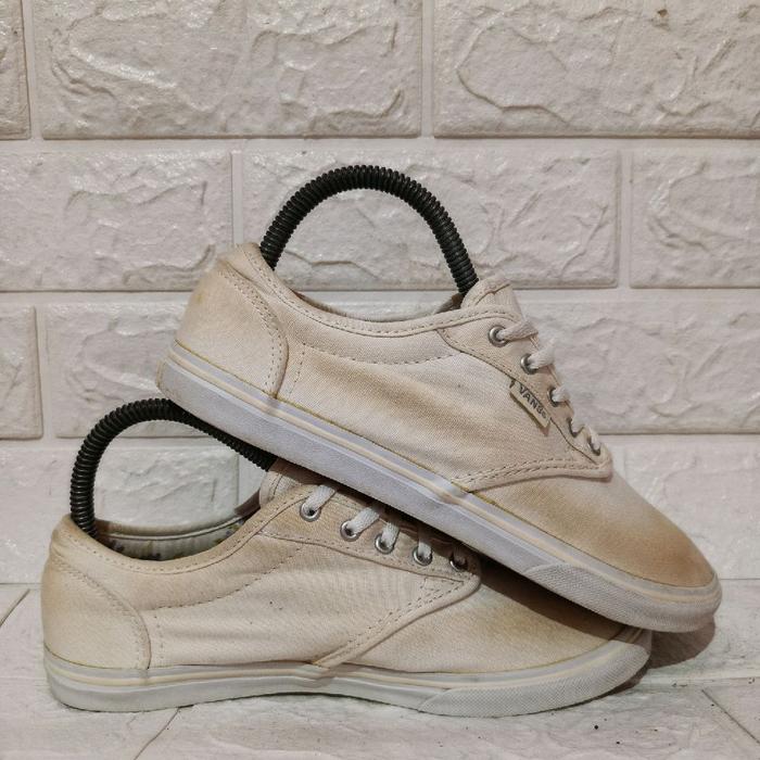 Sepatu Sneakers Vans Atwood Skateboarding White size - 37