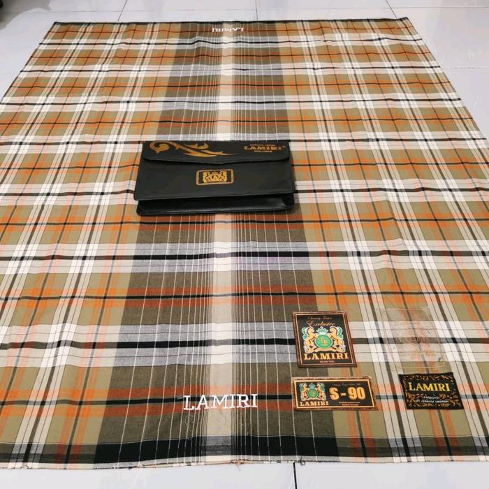 sarung lamiri kotak jadul