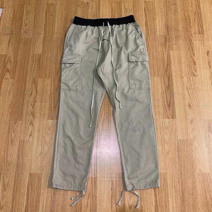 Essentials fear of god cargopants