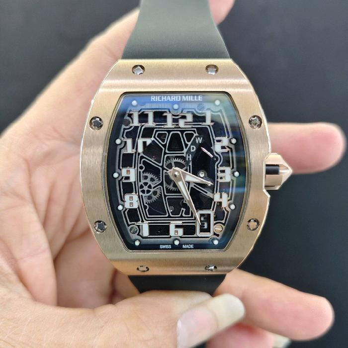 JAM TANGAN MODEL RM 67-01 ROSEGOLD