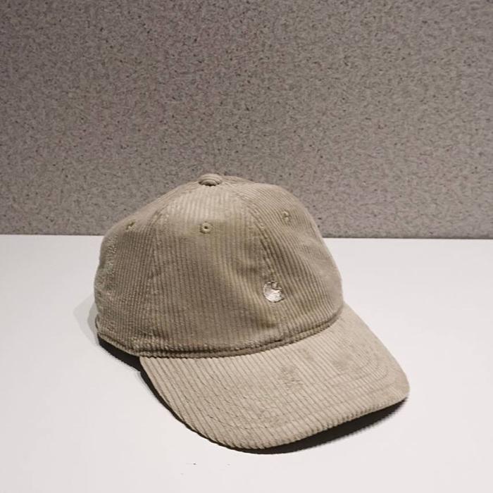 Carhartt harlem unisex corduroy / velvet / suede baseball cap in light beige
