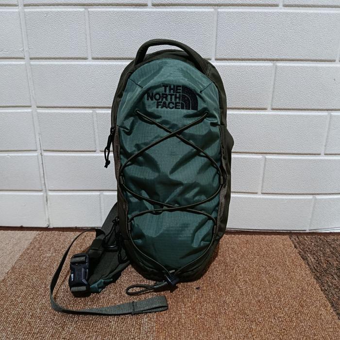 Tas TNF Borealis Sling Bag Original Duck Green/New Taupe Green Tas Selempang Waistbag Pria Wanita