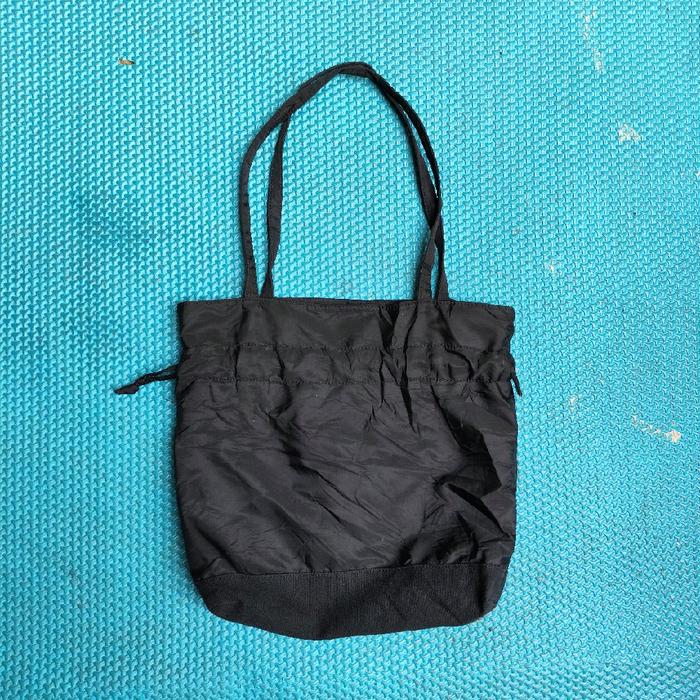 Totebag Serut/Tas Pria Cowok Wanita Casual Unisex Second Ori Brand UNIQLO