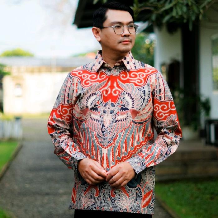 Batik Eyang Putri-Kemeja Katun Lengan Panjang