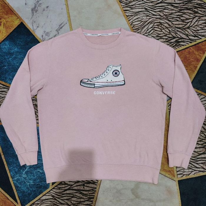 Crewneck         Converse