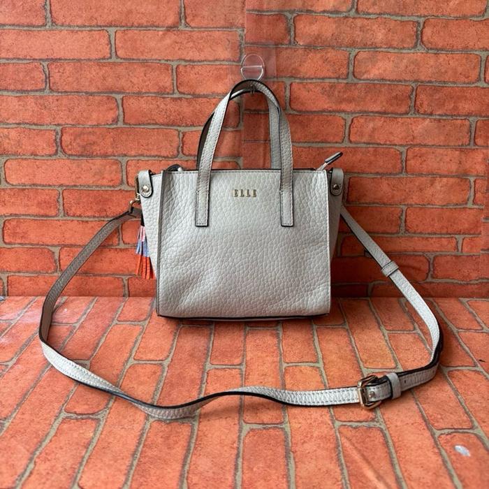 TAS SLING KECIL WANITA ELLE KULIT ASLI SECOND BRANDED ABU ABU / TAS SELEMPANG WANITA ELLE KULAS SECO
