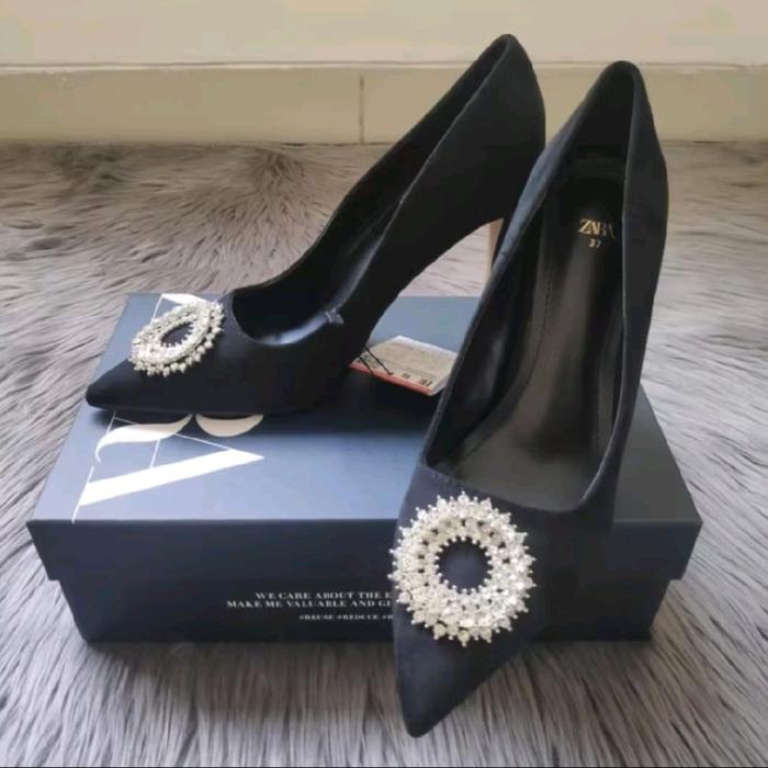 Sepatu Wanita Zara ZS-3529 Jewel Trim Heeled Shoes Heels 9 Cm Black size 38