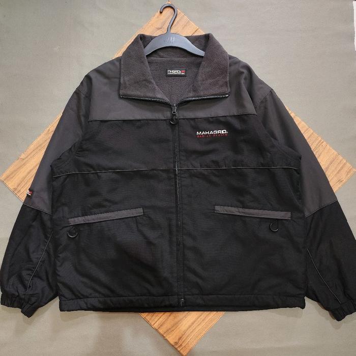 reversible jacket Mahagrid cowok
