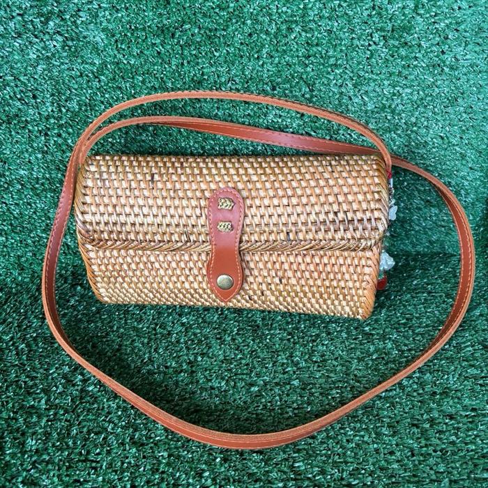 Tas rotan Bali/tas ate/tas rotan kotak Free gantungan kunci