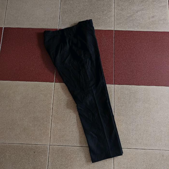 celana formal/kantor uniqlo hitam XL