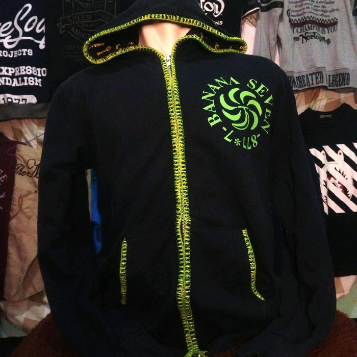 Hoodie zipper Banana seven very good condition