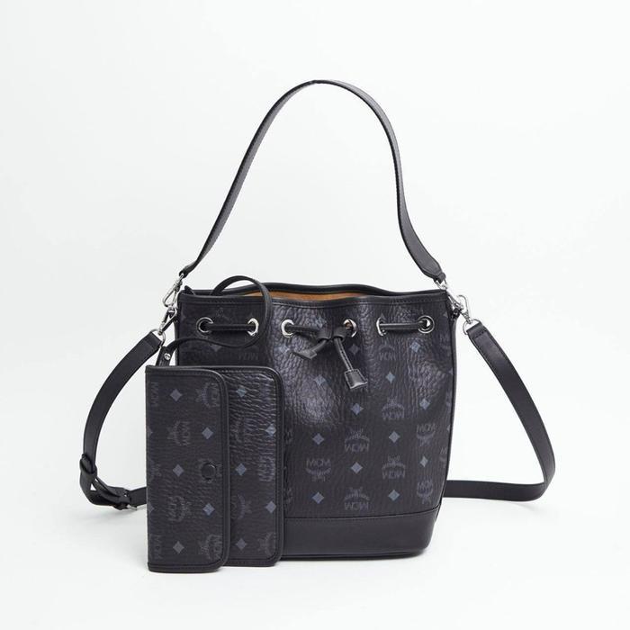 MCM MEDIUM DESSAU DRAWSTRING BAG IN VISETOS BLACK