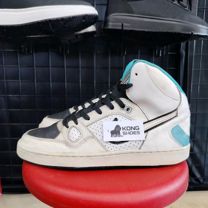 SEPATU SON OF FORCE MID WHITE BLACK GREEN 41