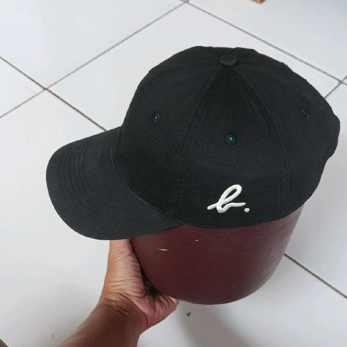 topi agnes b paris,topi agnes b