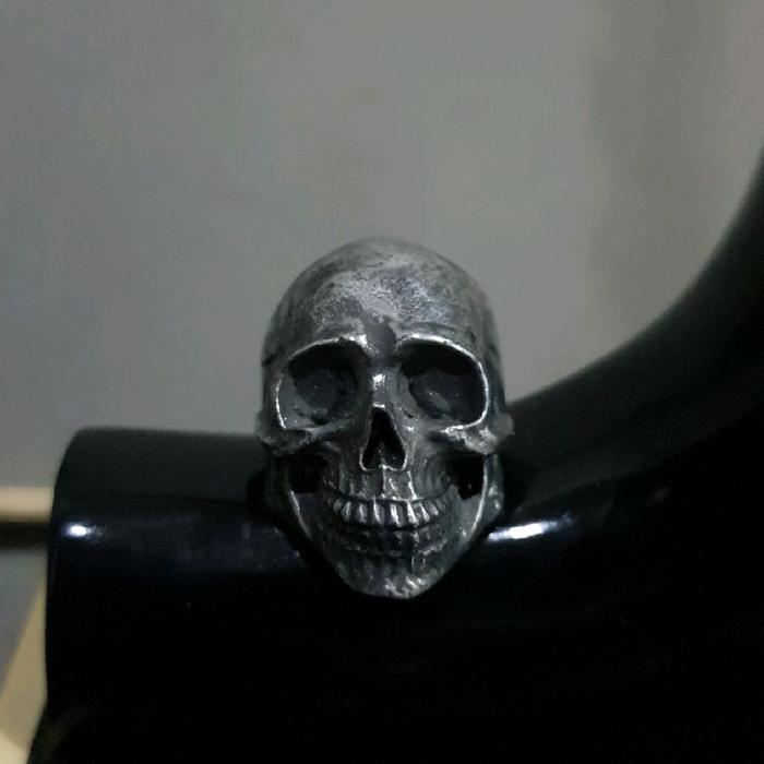 Fourspeed Metalwerks Femaskull Ring