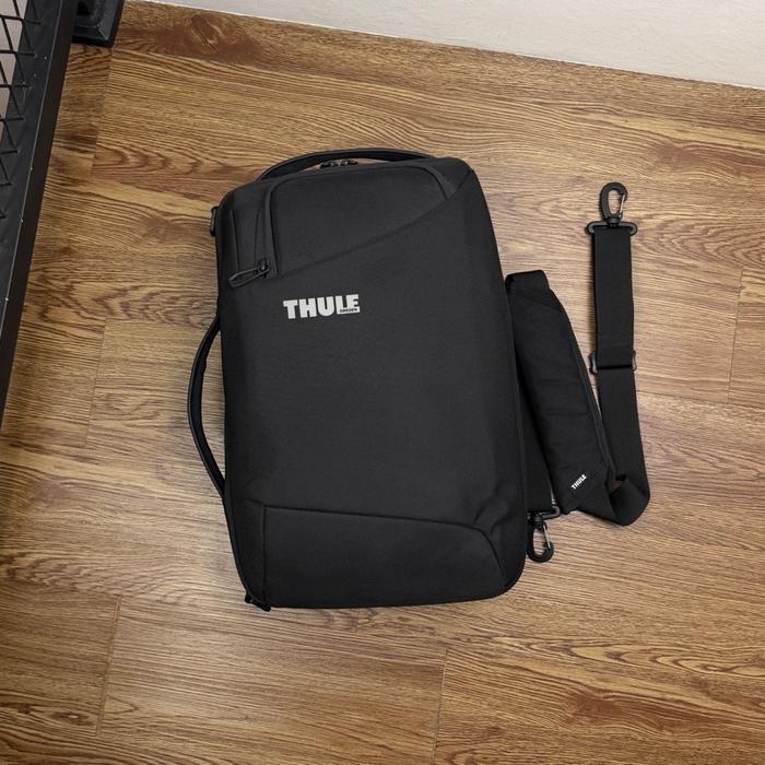 Thule accent convertible backpack / messenger bag