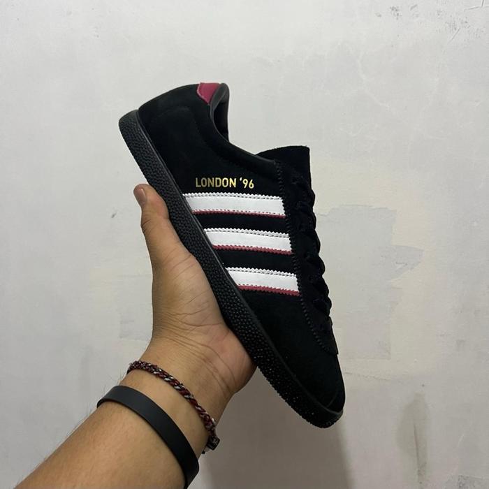 Sepatu Adidas City Series London '96 Core Black White Better Scarlet