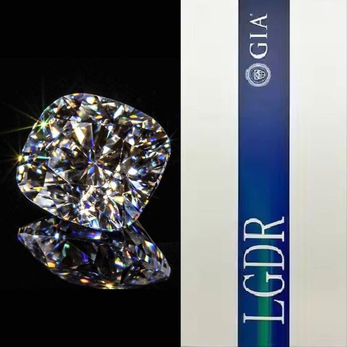 Berlian Lepasan CVD Lab Grown Diamond Cushion Shape Sertifikat GIA. Size Mulai 0.3 Carat